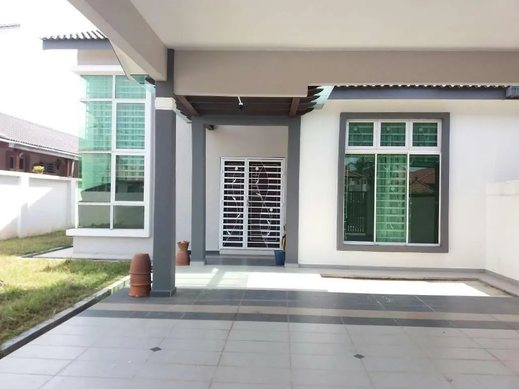 Aloha Homestay Melaka kontakter